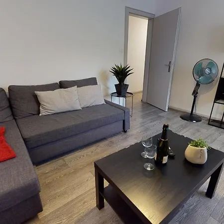 Apartman Les Charpentiers *